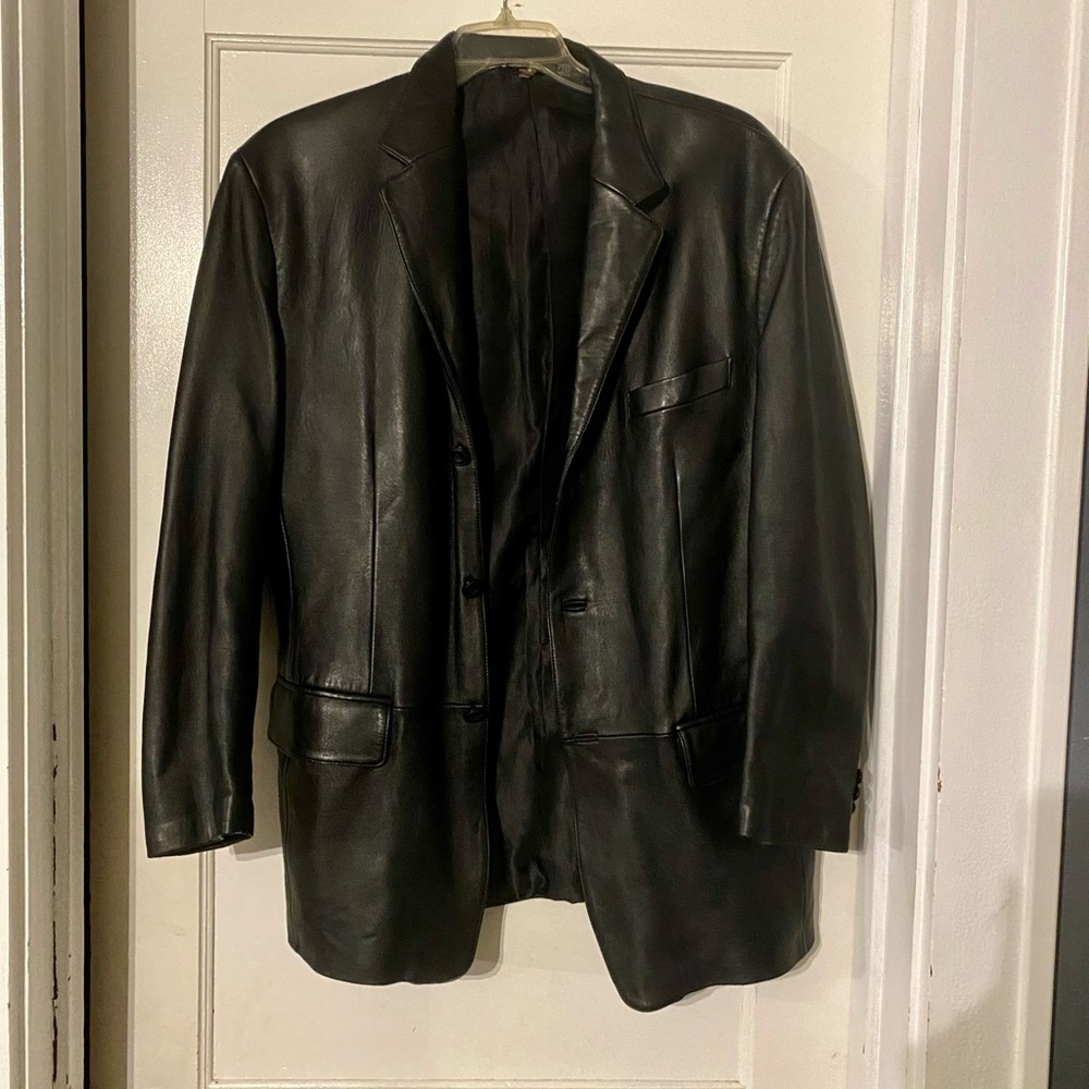 JF J. Ferrar Men’s genuine leather 3 button blazer, black, Size Medium